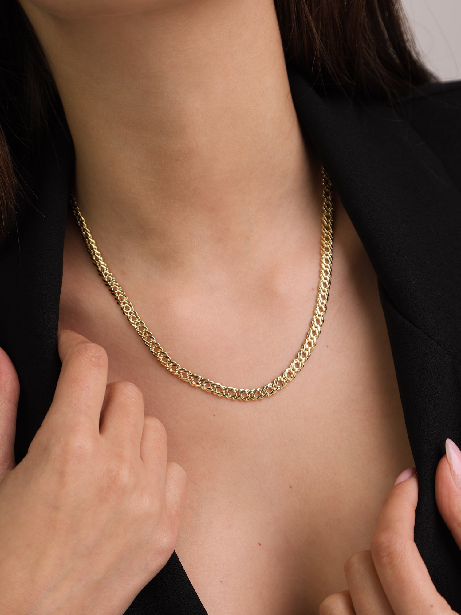 Braided gold-plated necklace