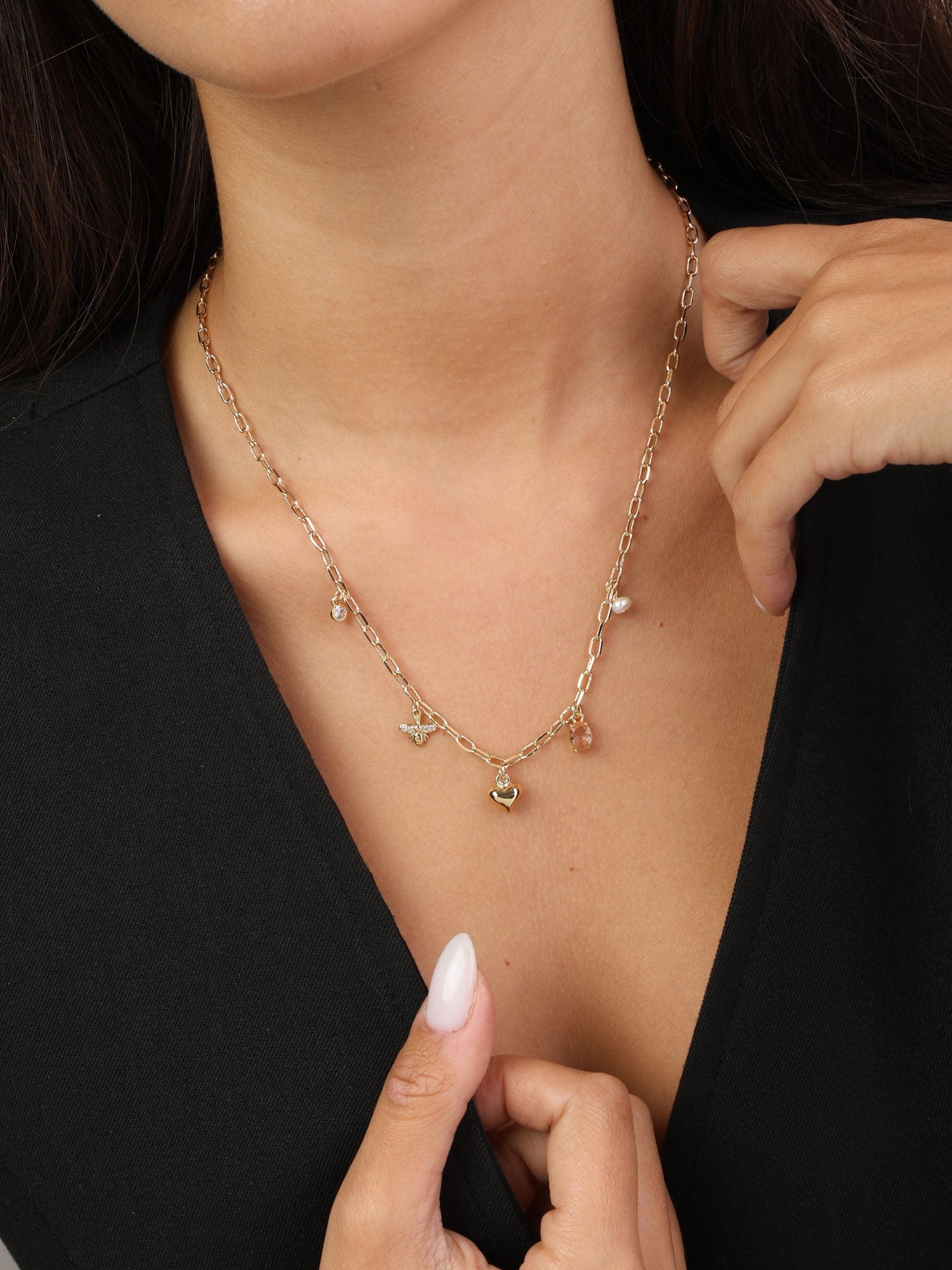 Gold-plated charm necklace with zirconia and pearl